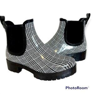 Jeffrey Campbell Cloudy Chelsea Rain Boot Size 8